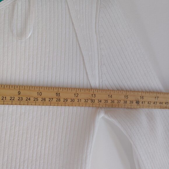 Lot Of 5 Bundle beachy casual Tops Sweaters young contemporary size small - Picture 16 of 16